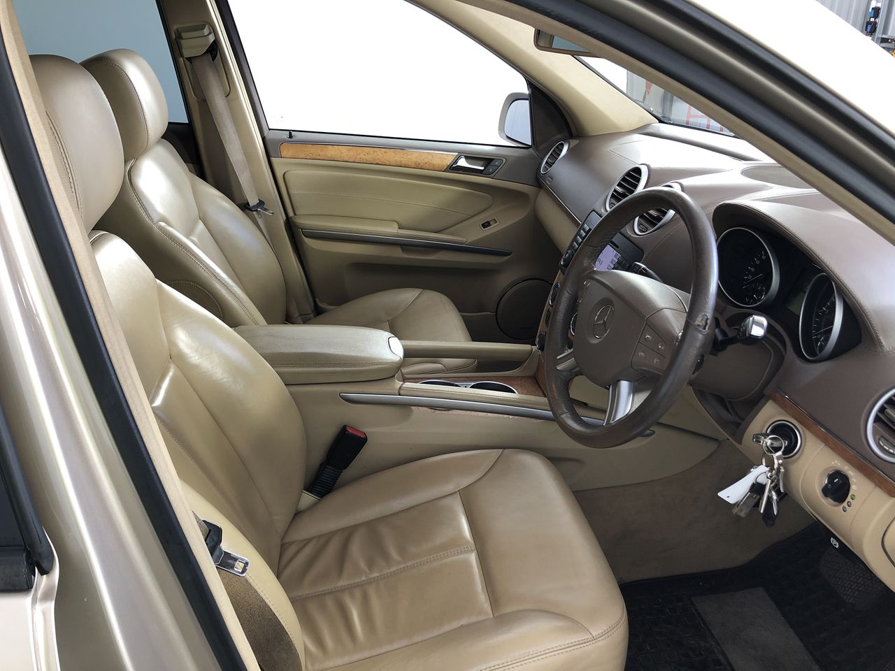 Pearl & Swarovski® Crystal Real Platinum Plated Bracelet