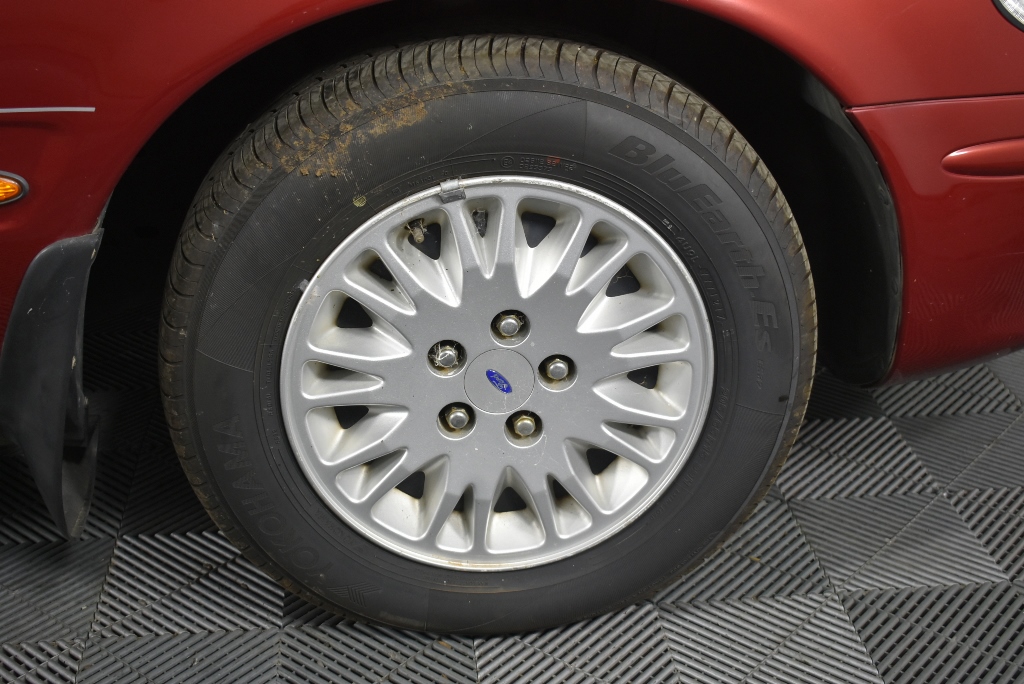 Approx 37 Ct of Loose Boulder Opal Chips (Coober Peby) In glass disp/bottle