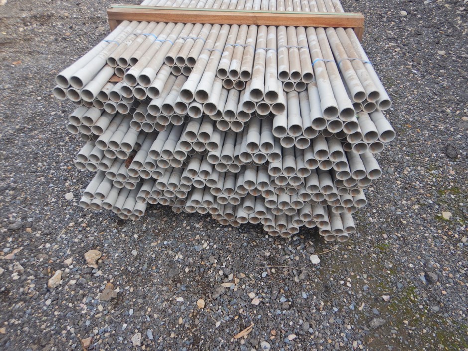 New Waterproof Men'S Watch Barrel Shaped Transparent Quartz Watch Popular