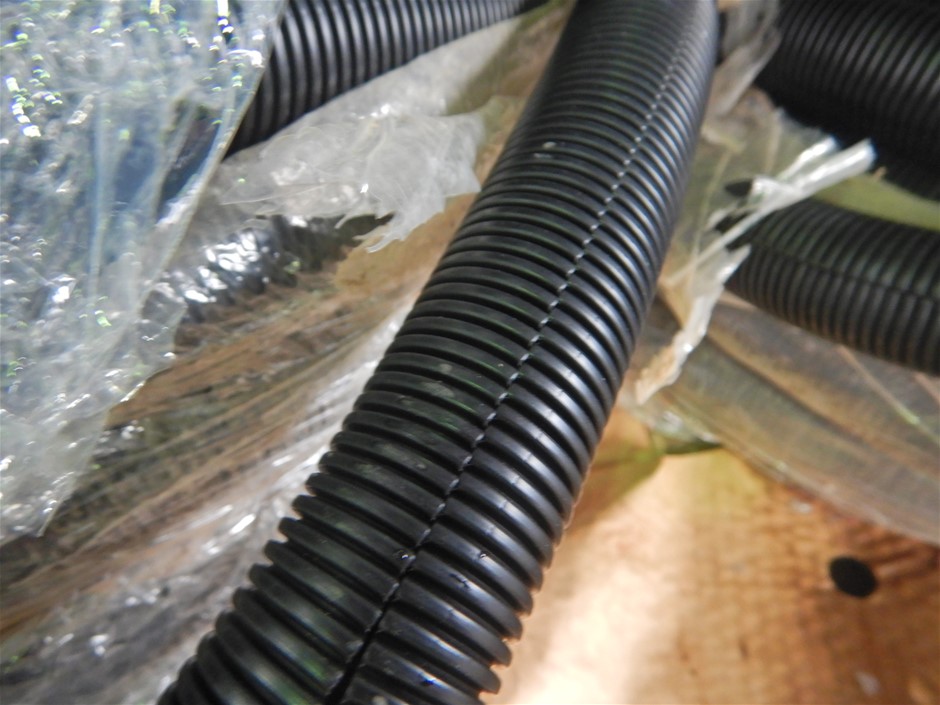 1.0ct GRA Moissanite white 18k Solid Yellow Gold Vermeil Ring -8US