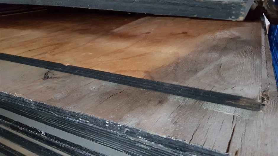 Sacred Hill Shiraz Cabernet (12x 750mL). NSW.