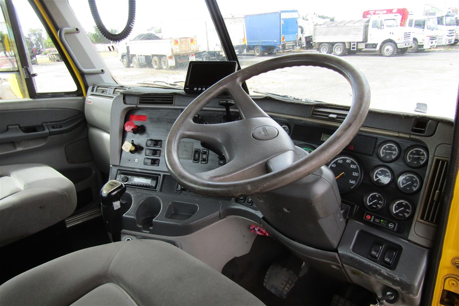 Secret Stone Sauvignon Blanc (6x 750mL)