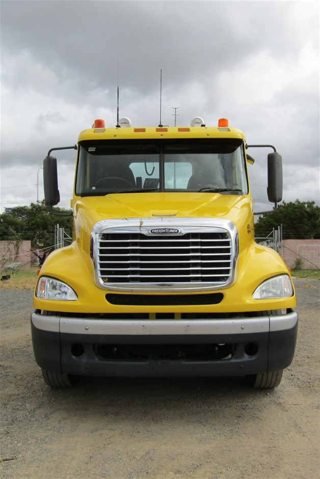 Squealing Pig Mid Strength Sauvignon Blanc (6x 750mL).