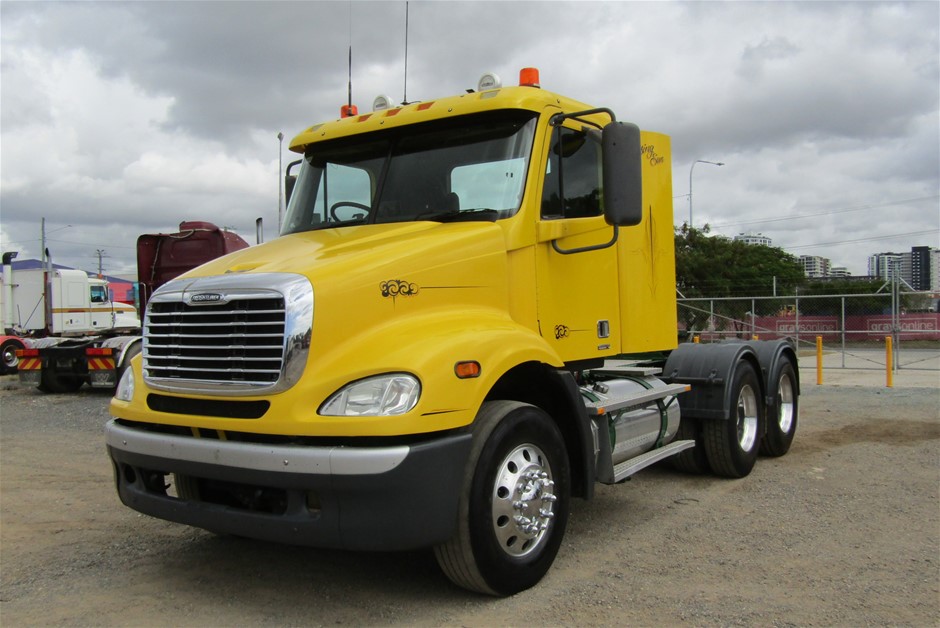 St Huberts The Stag Chardonnay (6x 750mL).