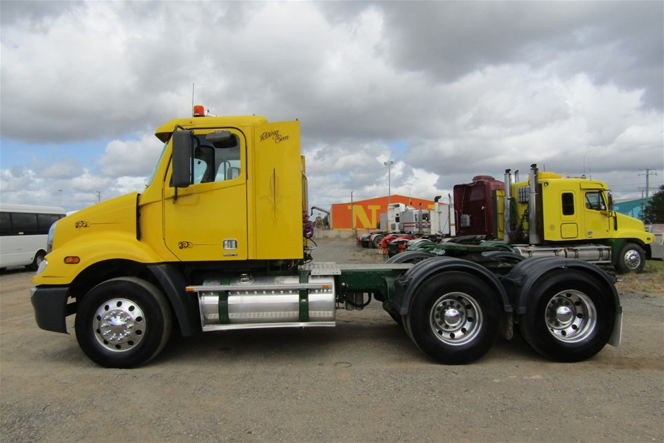 St Huberts The Stag Pinot Grigio (6x 750mL).