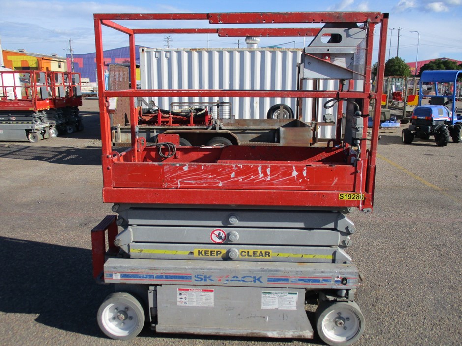 Azienda Agricola Crasa SRC Alberello 2017 (3x 750mL).Italy 5* Prov.