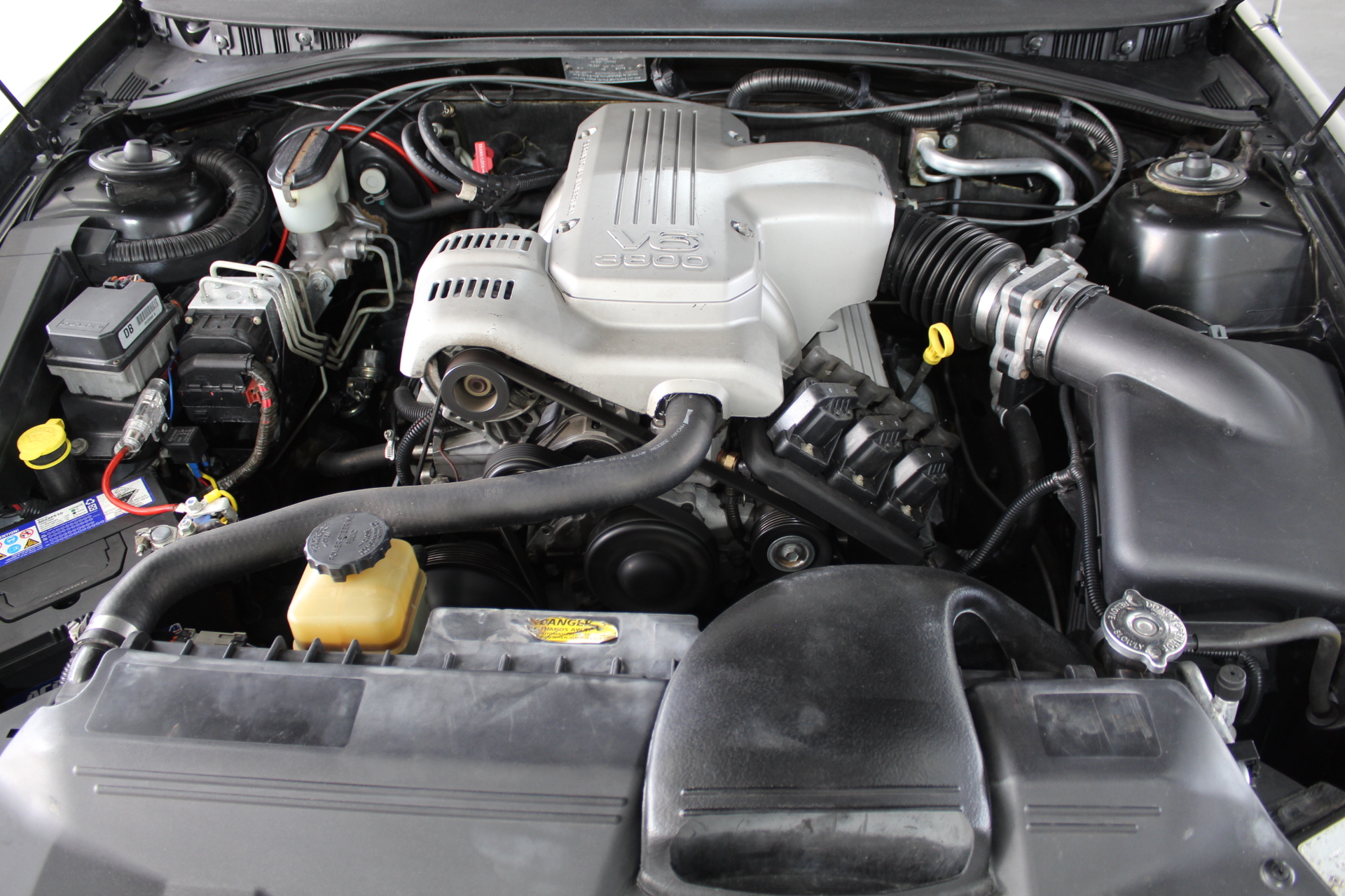 Flat Edge Baroque & Pearls Real Platinum Plated Necklace