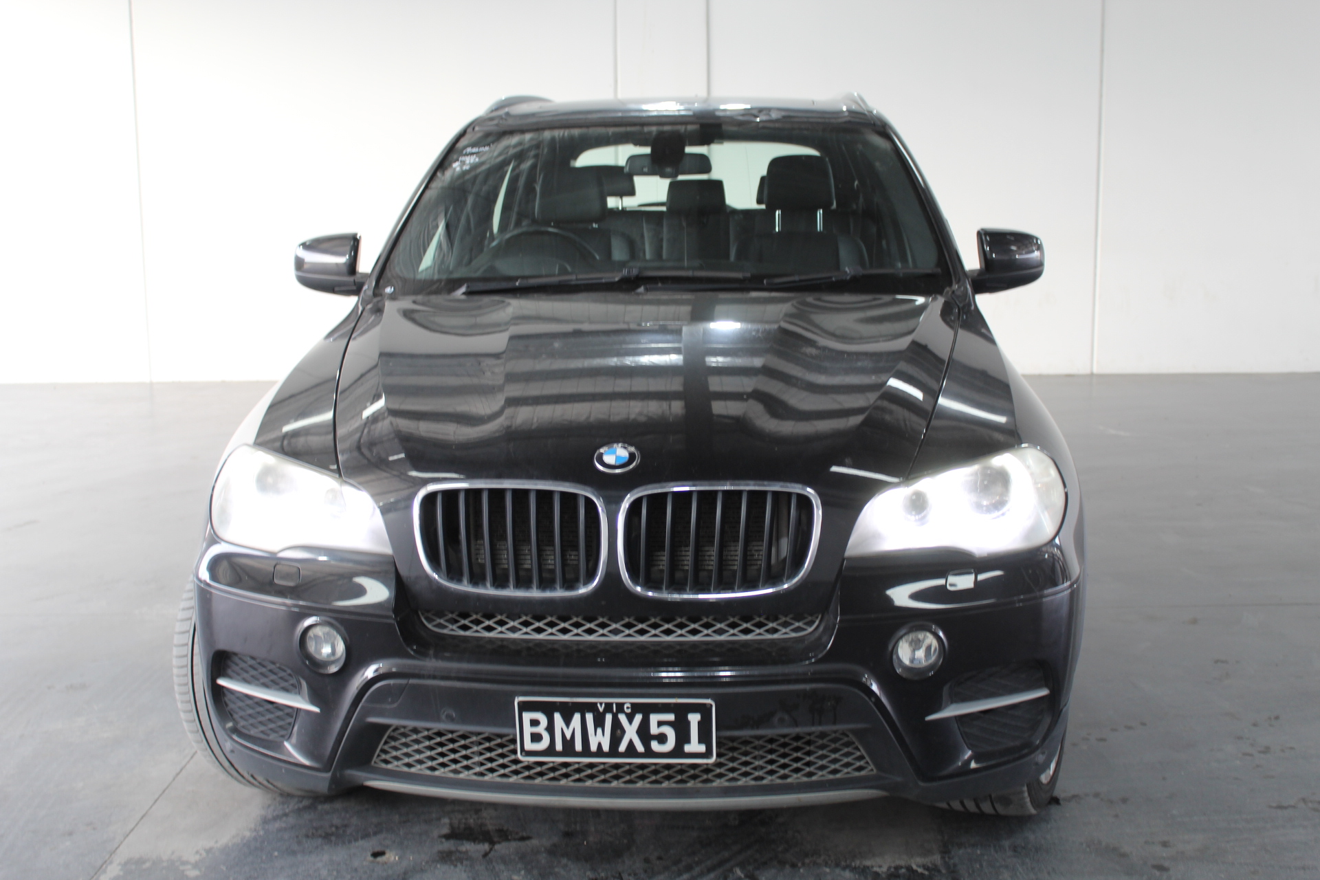 18K Gold - Filled Clustered Necklace Simulated Diamonds, 12MM Wide - 55.8cm