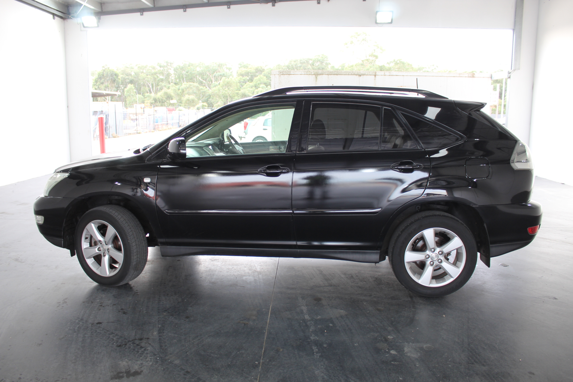 Two Hands Gnarly Dudes Shiraz Magnum 2022 (1x 1.5L), SA.