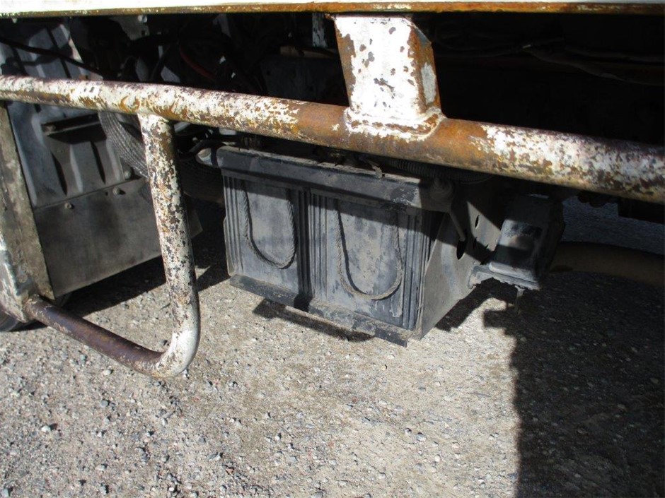 6mm Labradorite & Baroque Pearl Dangling Earrings.