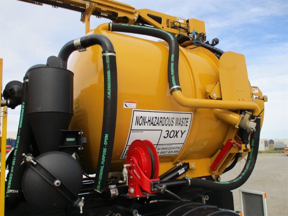 25ft x 33ft Garage / Carport (Unused)