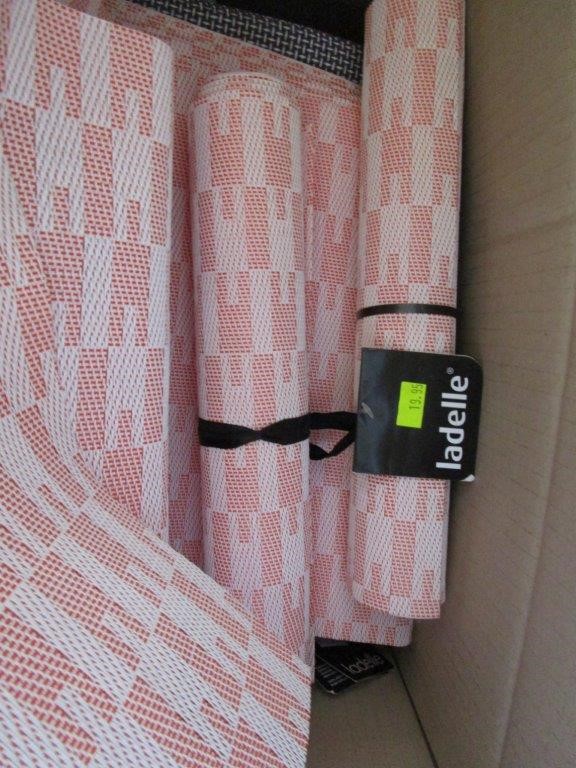 Quantity of 4 20.5-25 Earthmoving Tyres ( Unused)