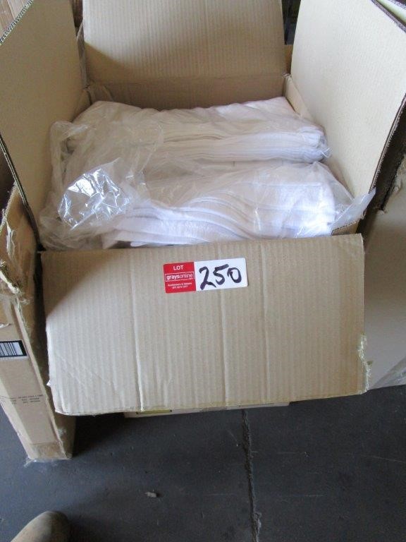 Quantity of 100 1650mm Star Pickets( Unused),
