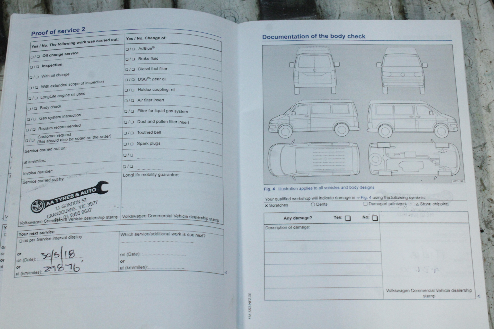 9K Yellow Gold MALACHITE PETAL RING