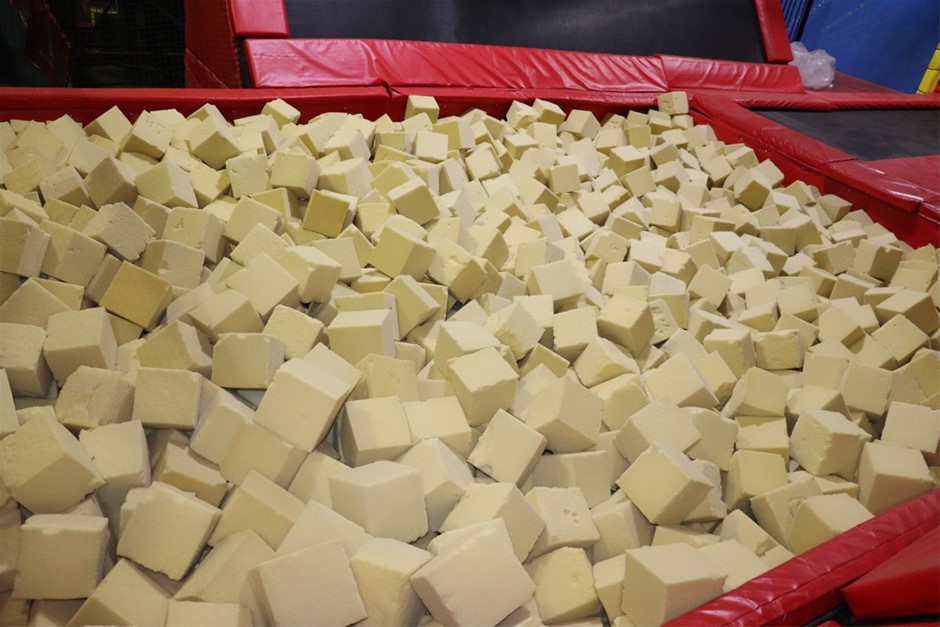 9K Yellow Gold FACETED AMETHYST RING