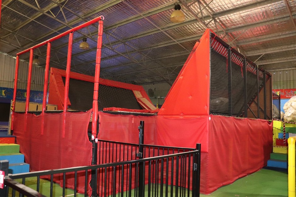 9K WHITE GOLD 0.15CT HI I1 DIAMOND Bracelet 17+2c