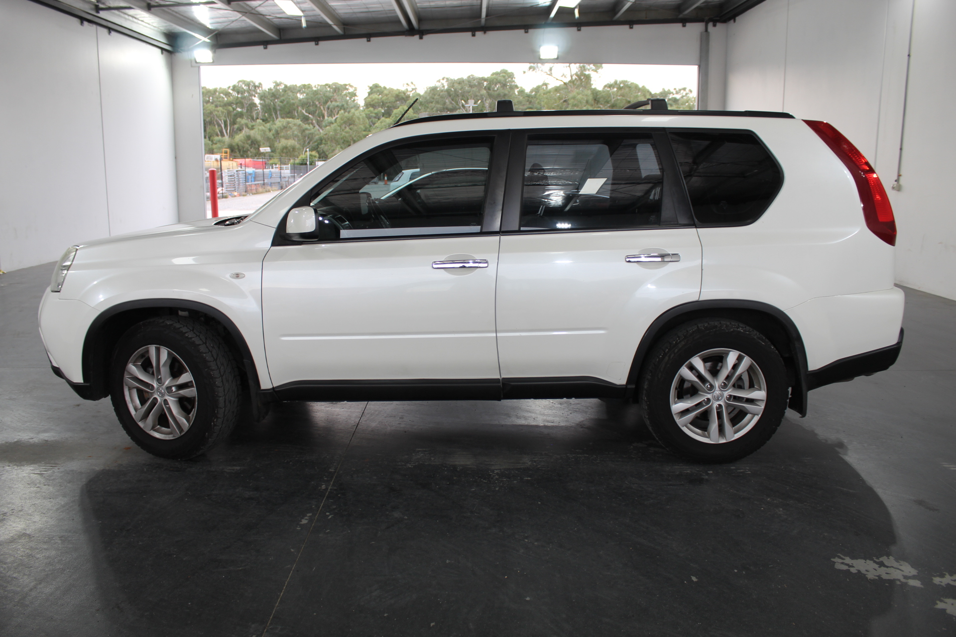 9K Yellow GLD 0.15CT HI I1 DIAMOND SAPPHIRE RNG