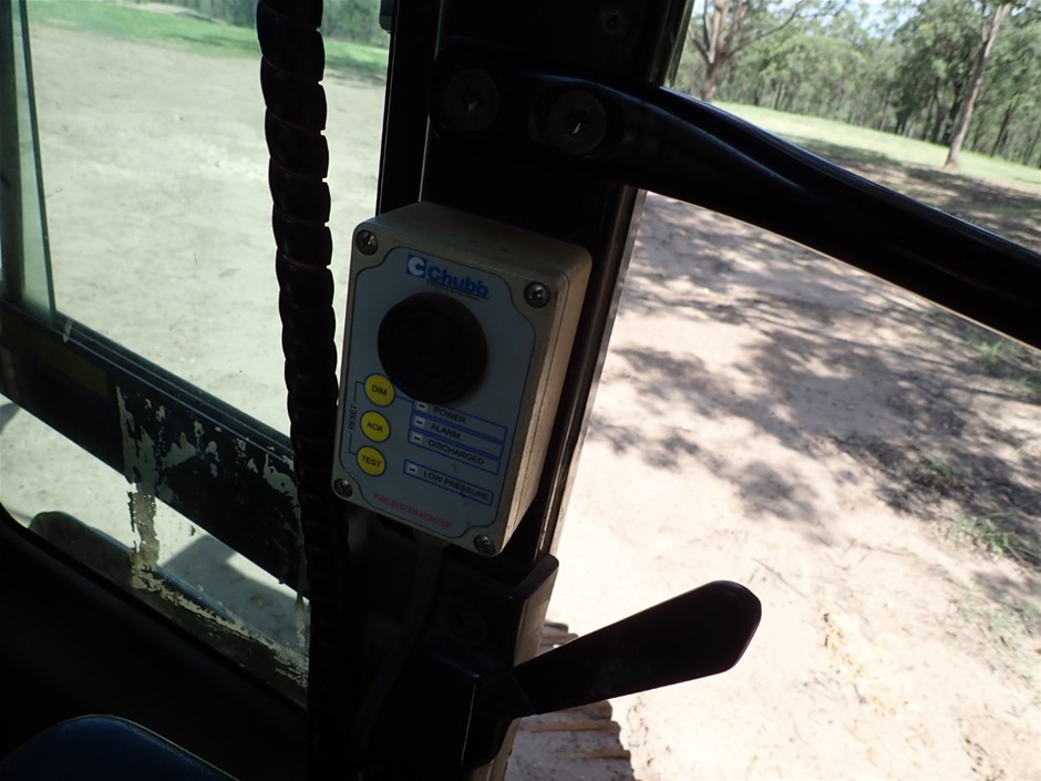 9K WHITE GOLD 0.75ct F VS LAB DIAMOND FLOWER CLUSTER RING