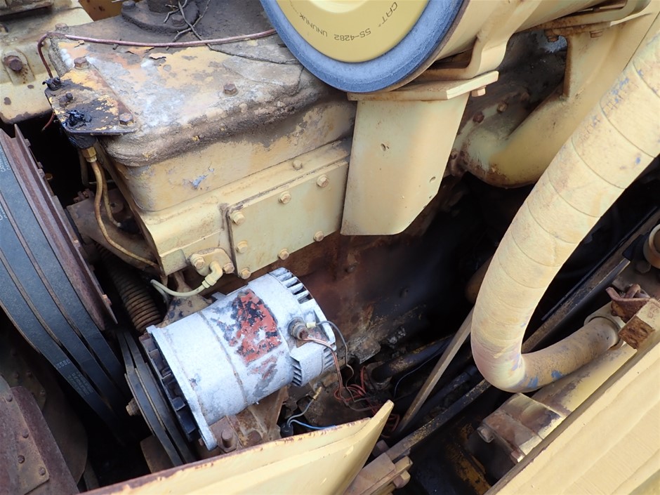 9K YELLOW GOLD 0.75ct F VS LAB DIAMOND CLAW SET BAND