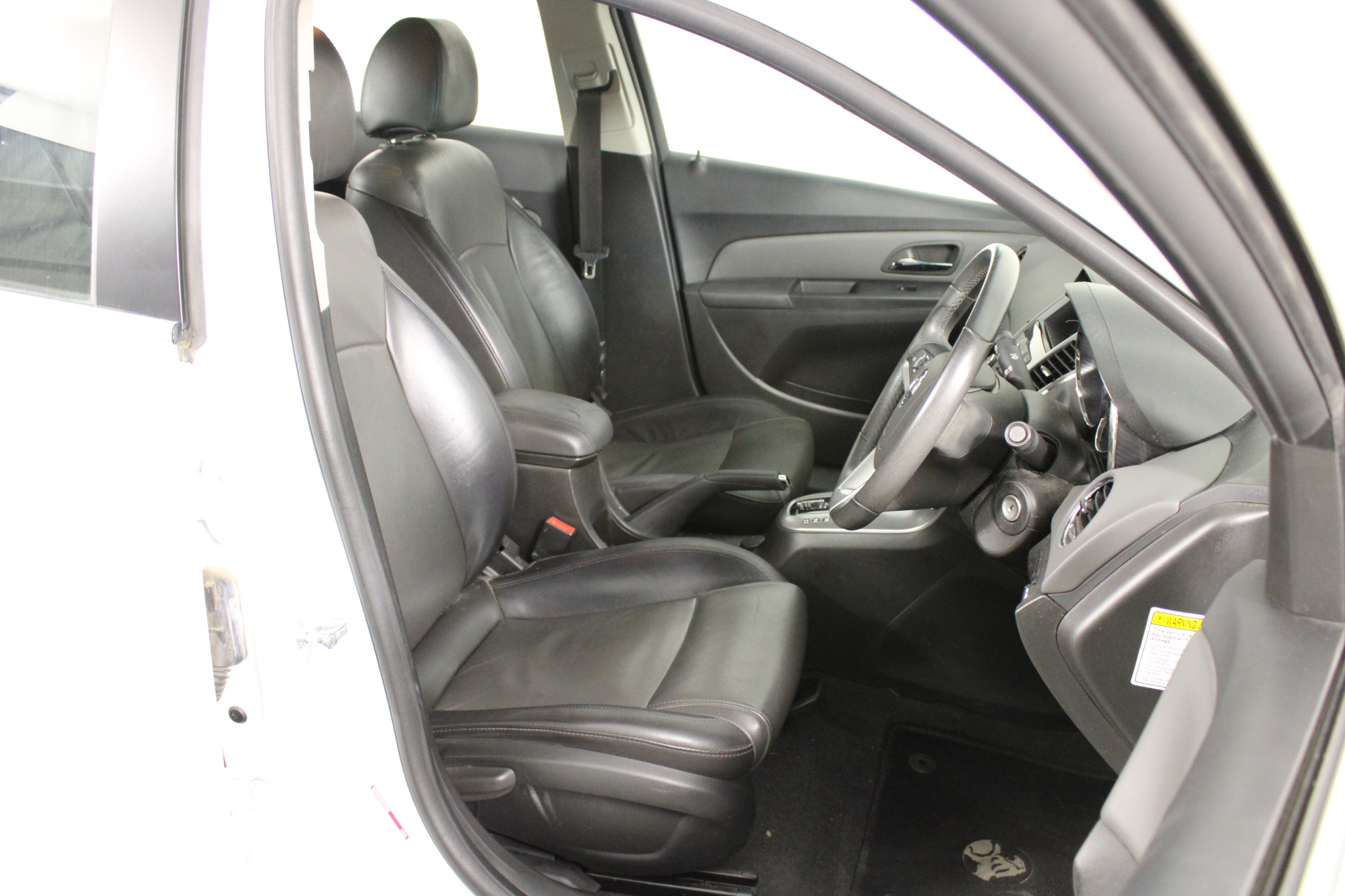 9K YELLOW GOLD 0.20ct F VS LAB DIAMOND BAND RING