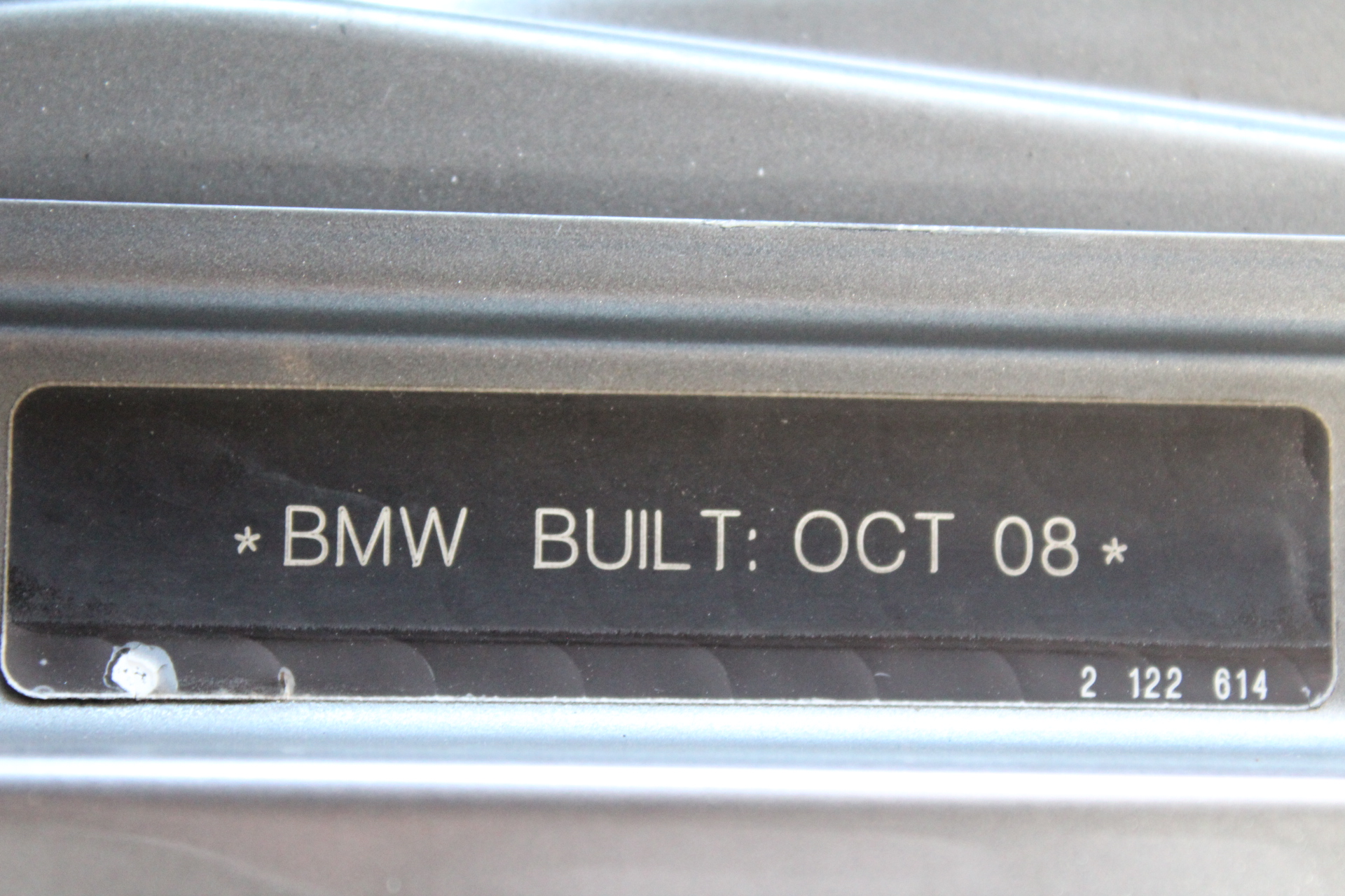 9K YELLOW GOLD 0.25ct F VS LAB DIAMOND CHANNEL SET BAND