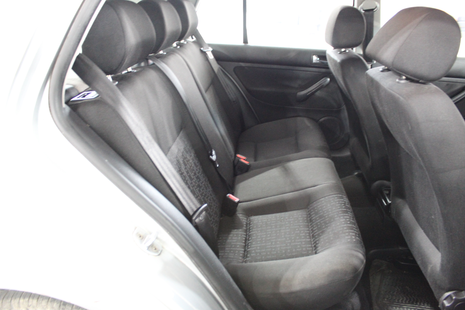 9K WHITE GOLD 1.00ct F VS LAB DIAMOND RND TRILOGY RING