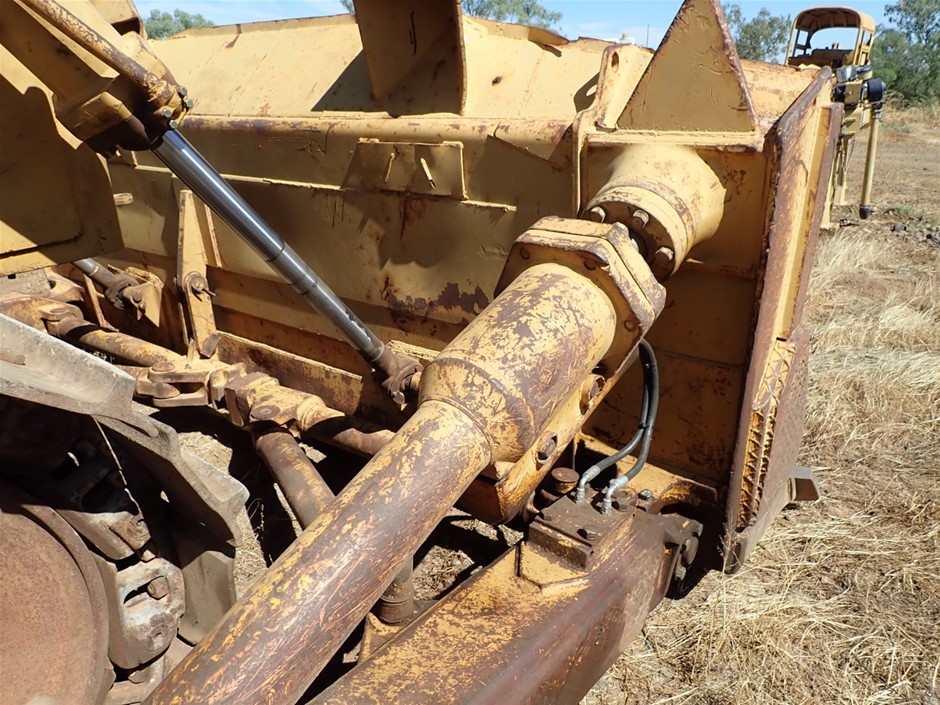 9K YELLOW GOLD 1.00ct F VS LAB DIAMOND DRESS RING