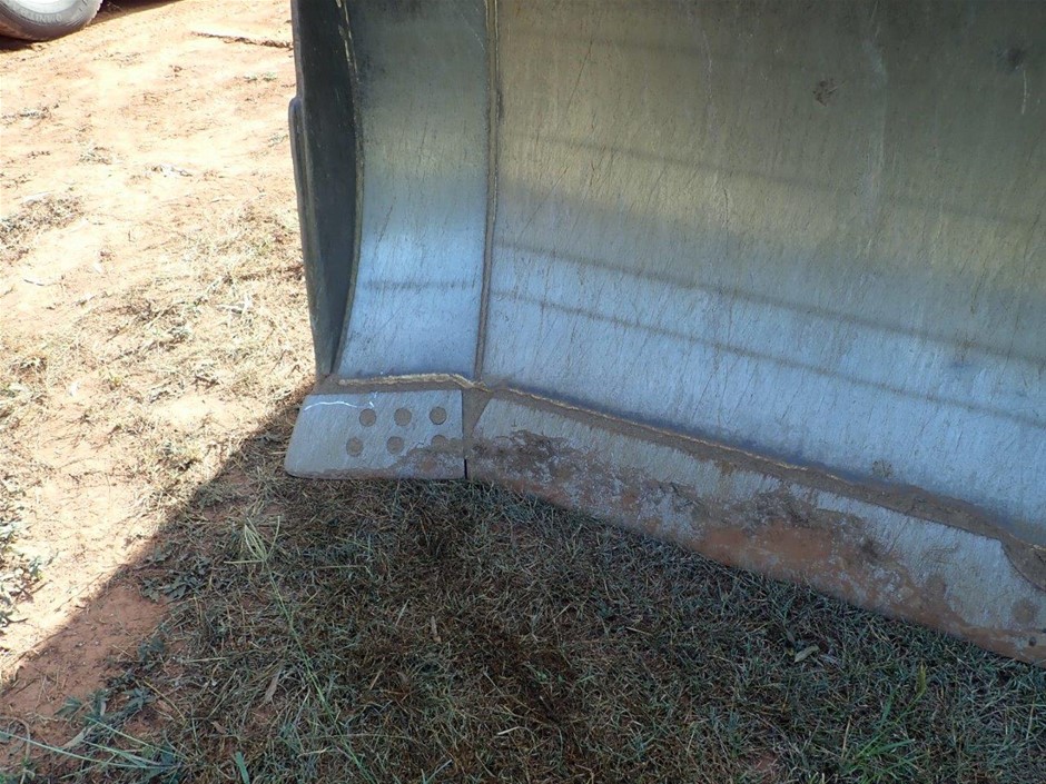 Pear 925 Sterling Silver Simulated Diamonds Leaf Earrings