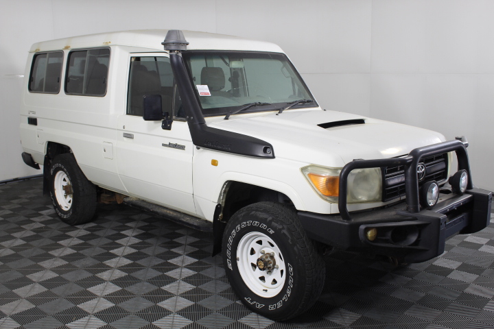 Clover Simulated Diamonds 18K Gold Filled 925 Silver Tennis Bracelet