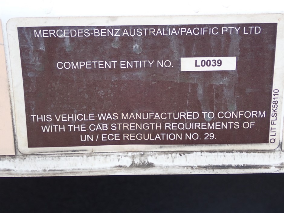 SKECHERS Girl's Twinkle Toes,Twinkle Sparks Light Up Sneaker With Flying He