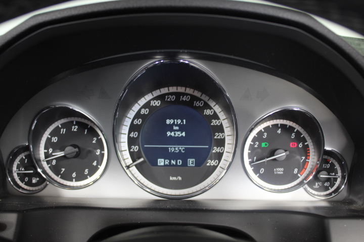 Copper Water Bottle Hammered 1 Litre for Ayurvedic Health Benefits