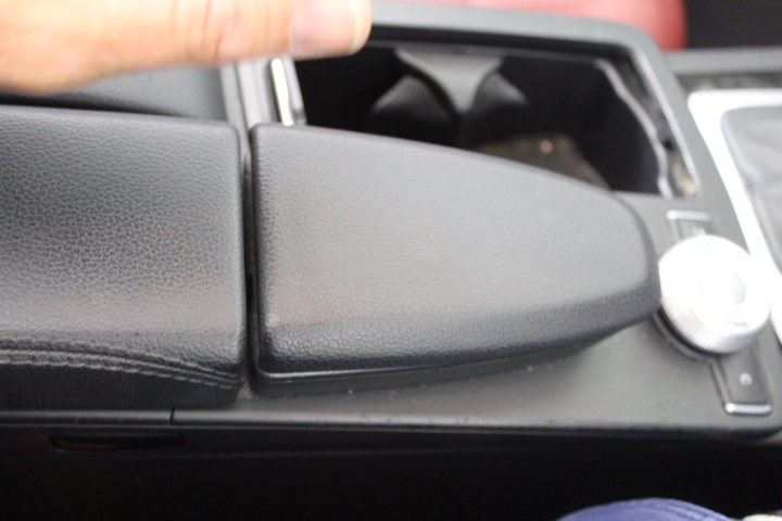 Waterproof  Watch Barrel Shaped Transparent Red Color Quartz Watch Popular