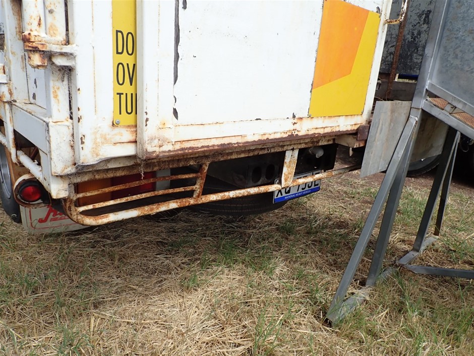 0.12 carat white round 4 diamond