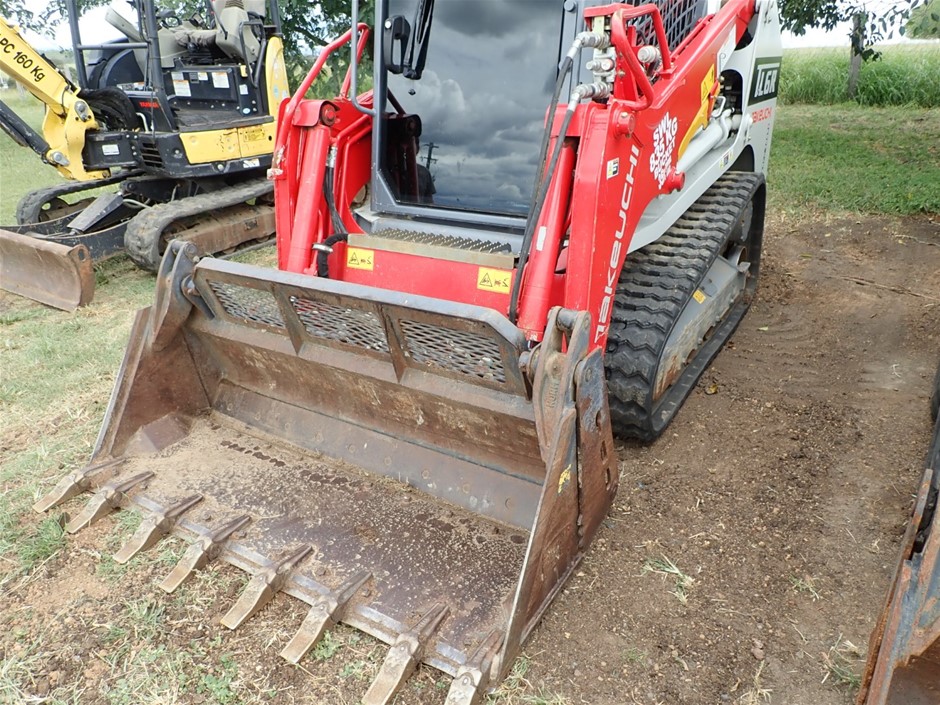 Men's Rectangle Luxury Wrist Watch Quartz Sports Luminous Quartz Watch