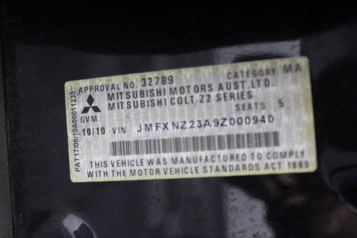 0.08 Carat round 4 diamonds