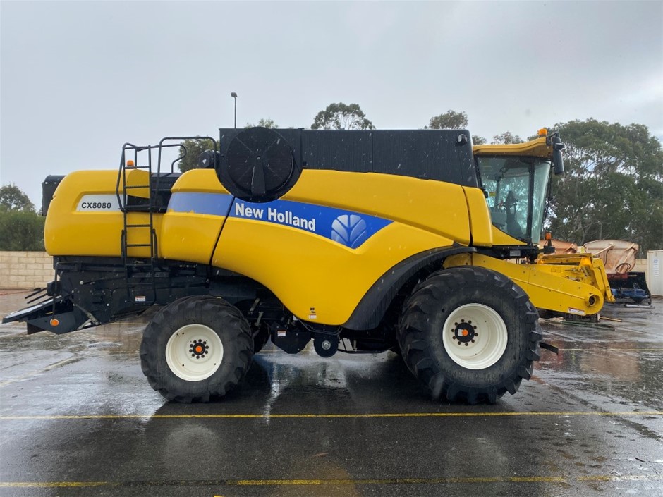 Initial Charm Letter 'R' Gold Plated Pendant Necklace
