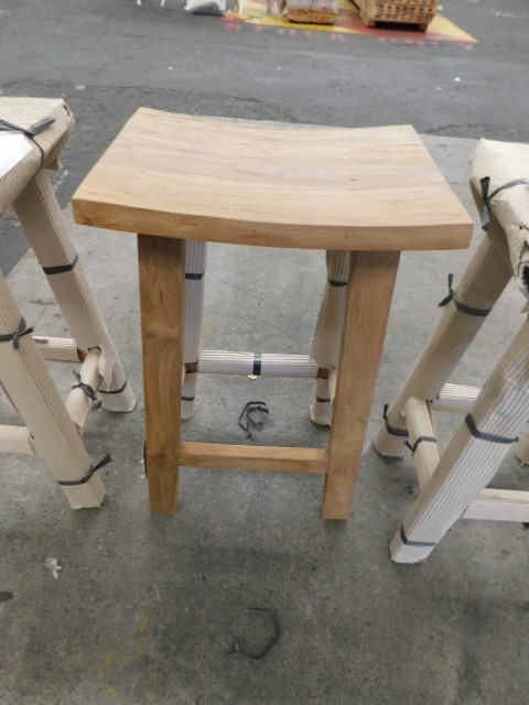 8-9mm Pearl & Swarovski Crystal & Initial Letter 'C' Charm Bracelet