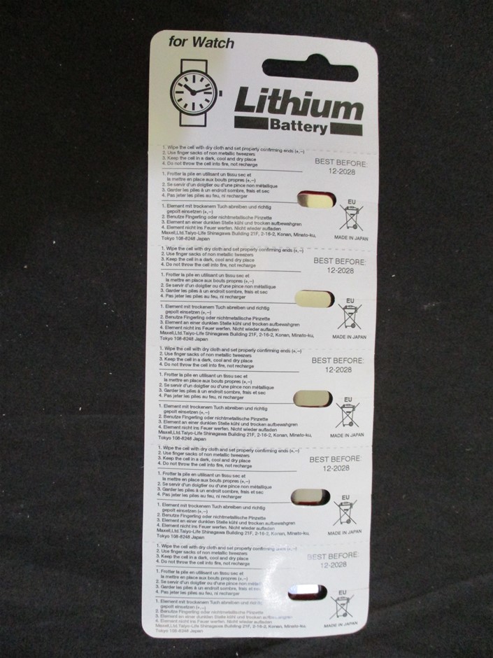 Wolf Blass Red Label Pinot Grigio (6x 750mL).