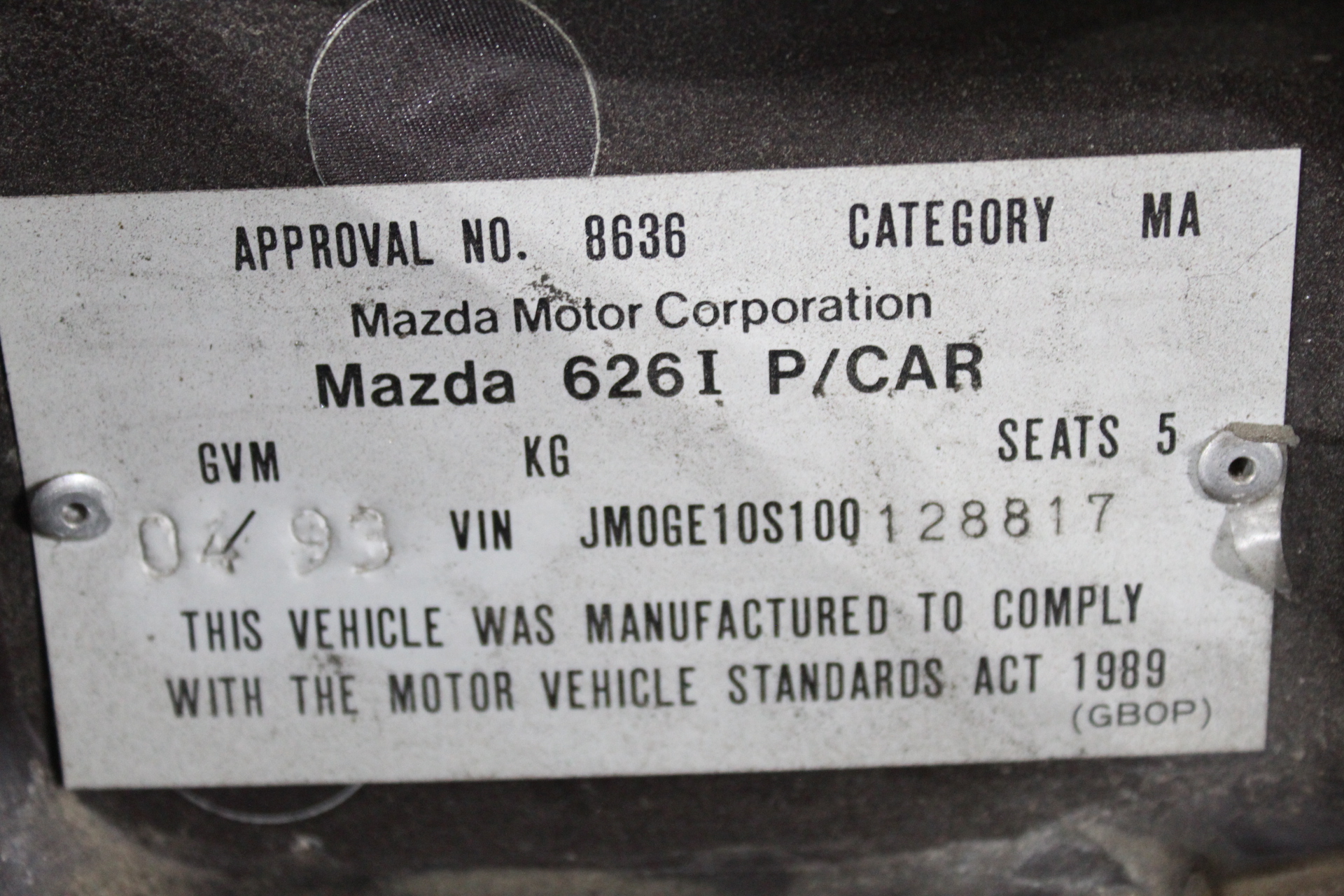 CORSAIR HS35 v2 Multiplatform Wired Gaming Headset – Flexible Omni-Directio