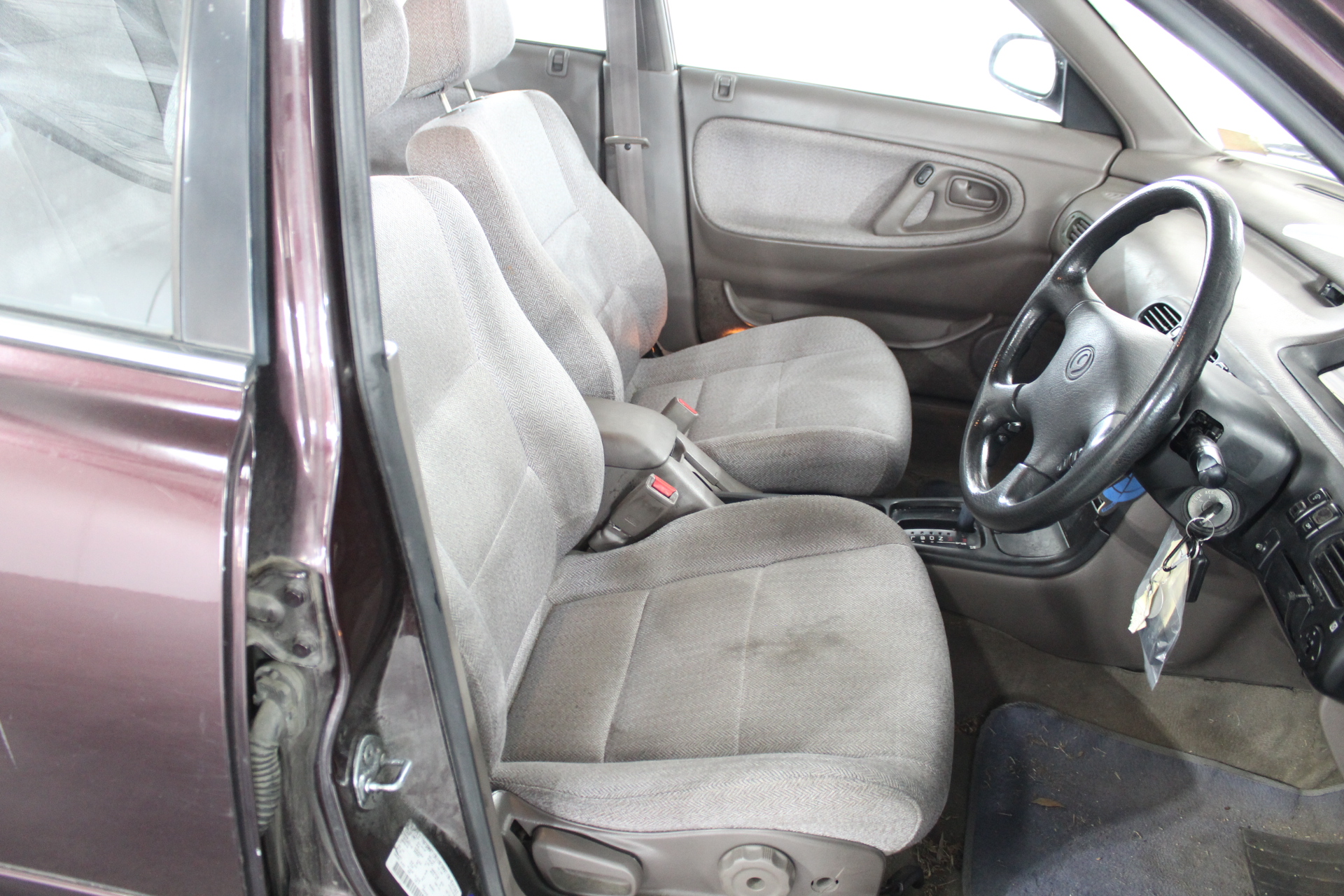 SHARK Steam And Scrub Mop, Model S7001ANZ. NB: Has been used.