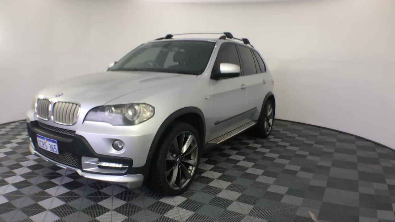 BUNDLE: PHILIPS Baking Master Accessory Kit Pan and Silicone Muffin Cups su