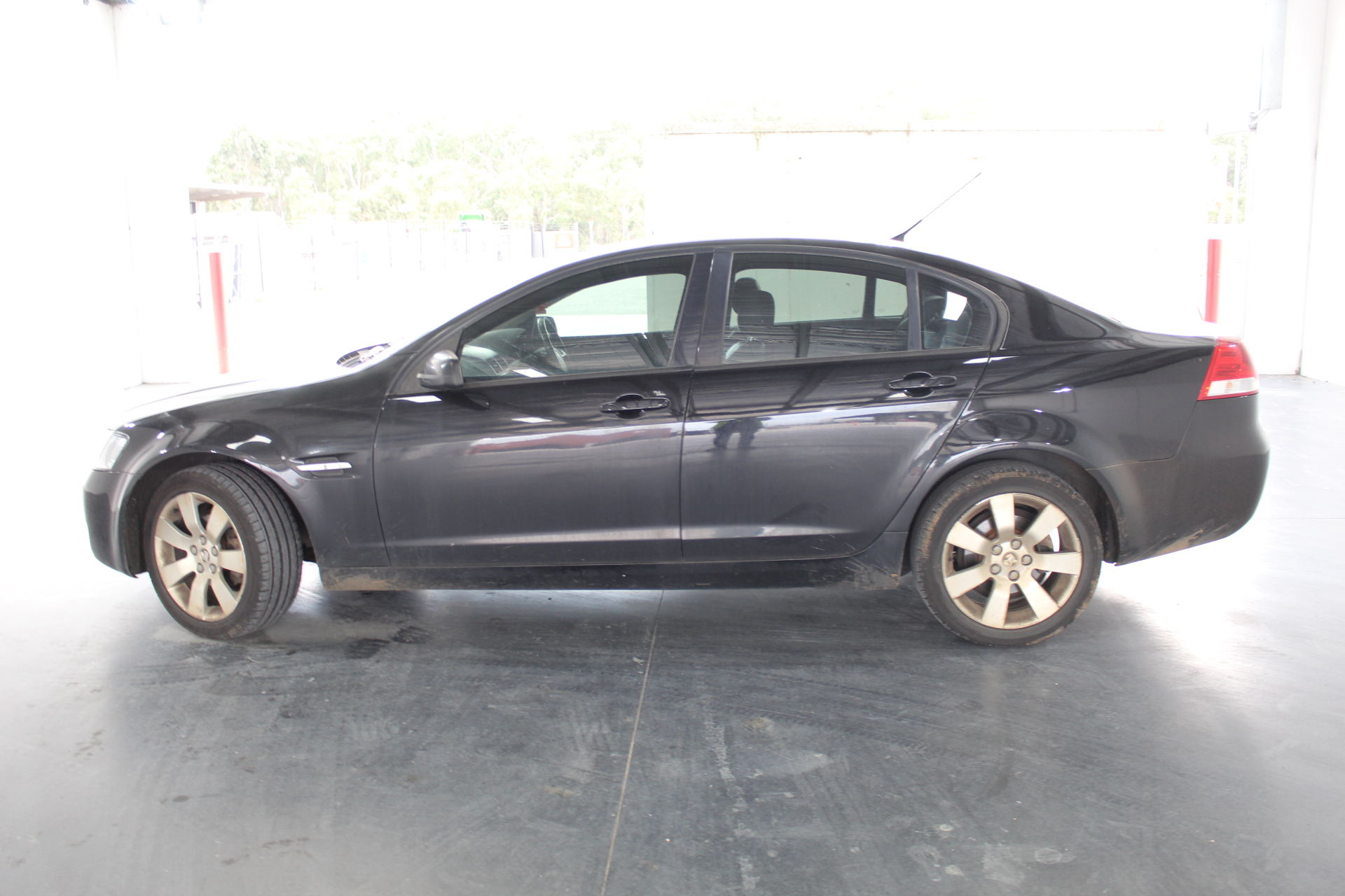 New In Box Jinhang LED High Bay Light, 100 Watt - Quantity 1