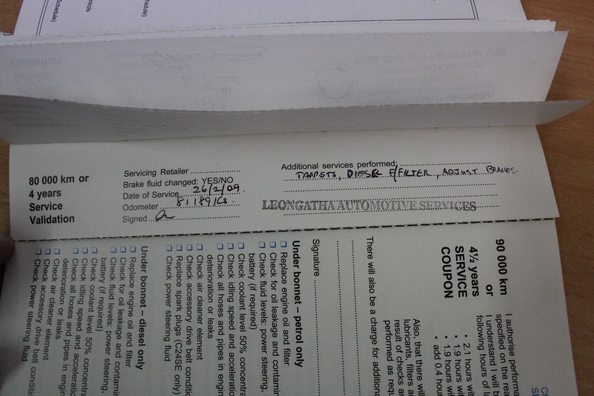 KOGAN Espresso Barista Coffee Machine and Grinder, Model: KAESCOFFGRA. NB: