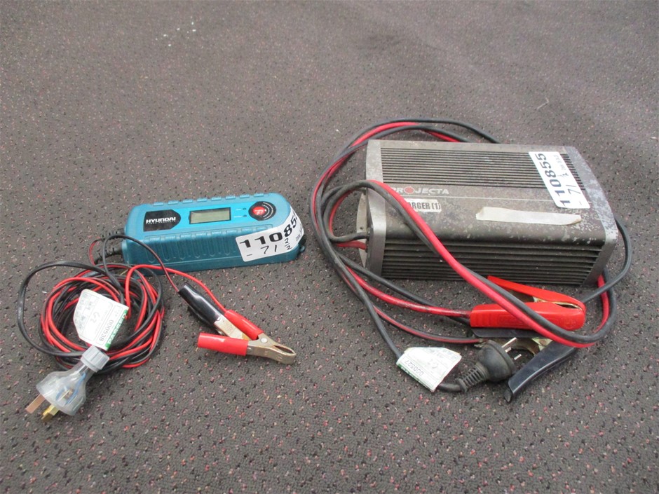 NXA 76cm Red Tool Cart With 2 Drawers And 3 Trays 30TC2D2TR.