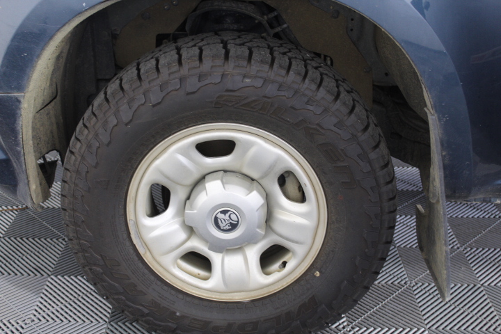 PERFORMANCE TOOL Emergency DOT Warning Triangle.