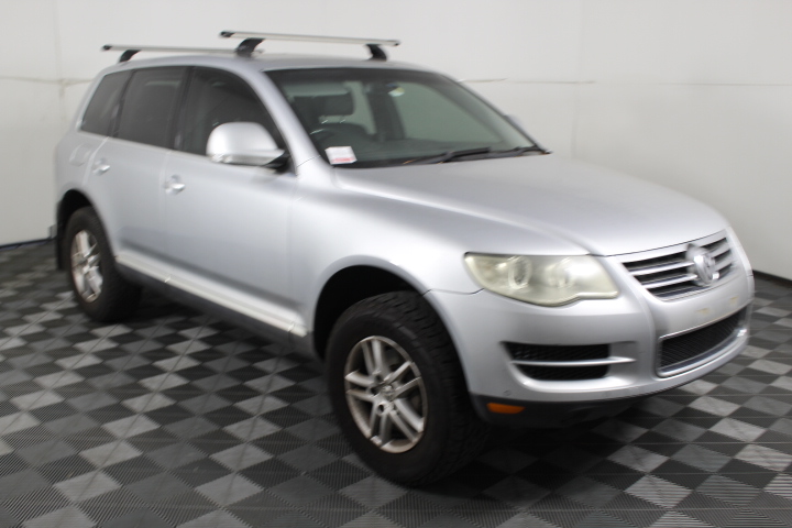 DROP Halo True Mechanical Keyboard Switches - Plate Mounted, Tactile, 60g,