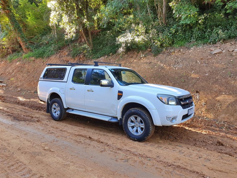 Yellow Gold Natural Citrine & Diamond Ring with Valuation
