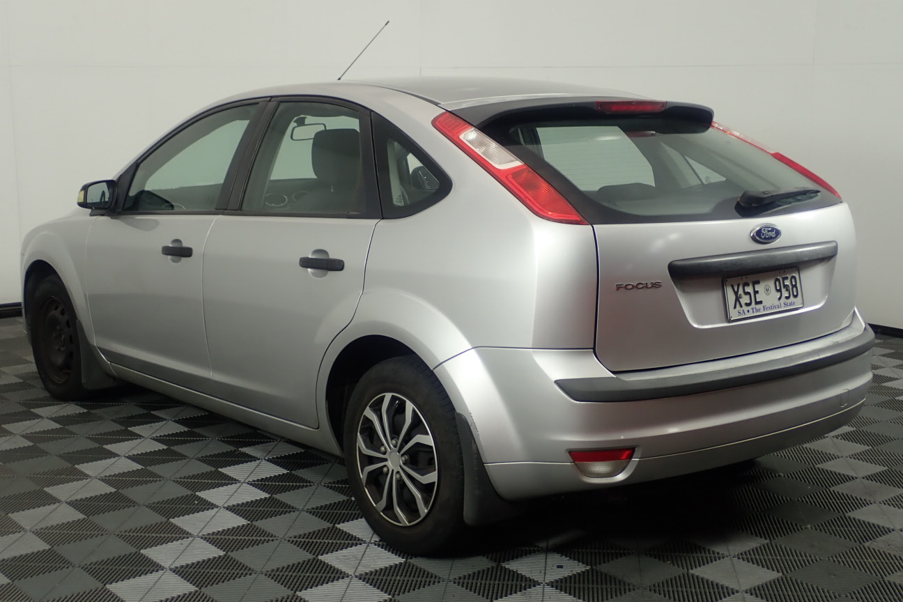 St Huberts The Stag Chardonnay (6x 750mL).