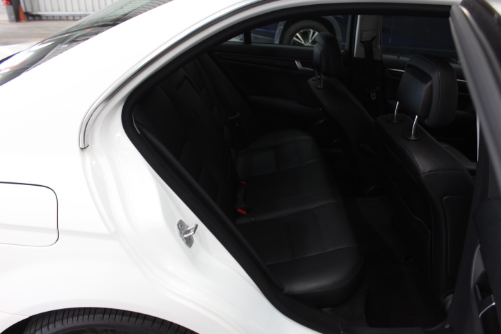 Turquoise Gemstone with Blister Pearl Charm Bracelet