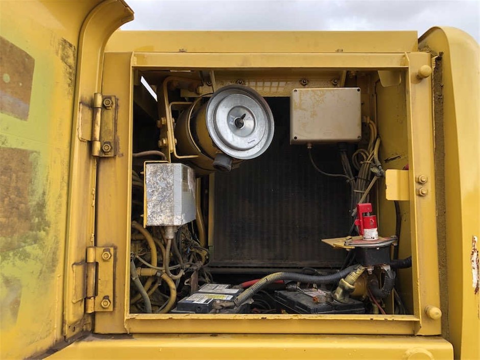 9-10mm Grade AB White Pearl Bracelet.